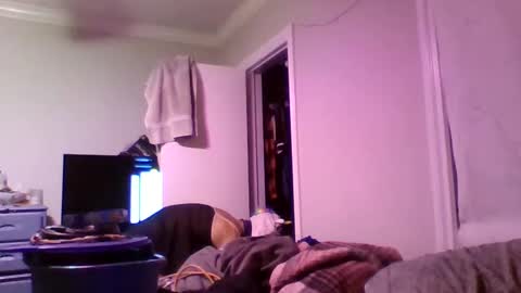 Snapshot of oohhdylandmt chatting on January 2025 09:35:02 AM Dmtbabe69 online show from January 2025 09:35:02 AM