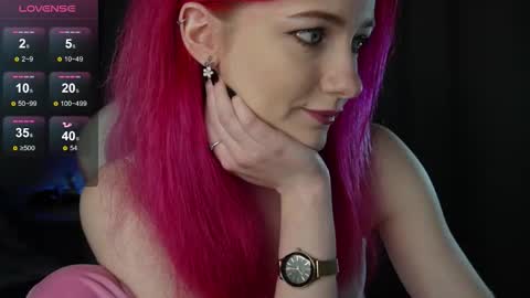 Hannah online show from November 2025 07:30:01 AM