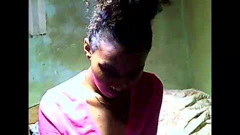 oolyette online show from December 2025 07:11:02 PM