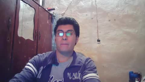 oomaurooo online show from December 2024 12:35:02 AM