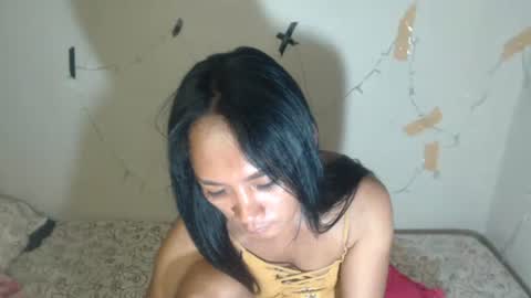 Snapshot of ooosexyasscockooo chatting on March 2025 04:18:01 PM Yummy-Poccahontas online show from March 2025 04:18:01 PM