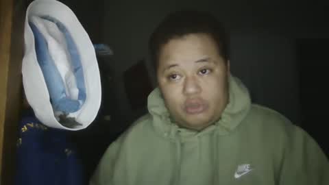 Snapshot of oorah1775 chatting on December 2024 12:39:02 PM oorah1775 online show from December 2024 12:39:02 PM