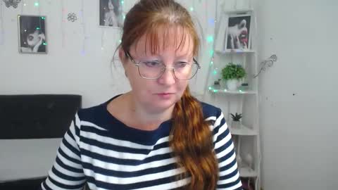 Vanessa online show from October 2025 05:18:01 AM