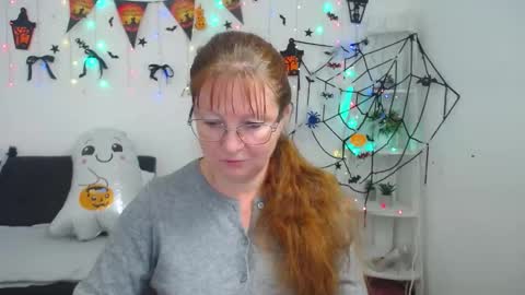 Vanessa online show from October 2025 06:26:02 AM