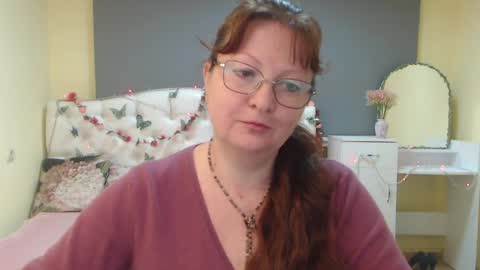 Snapshot of oovanessahotts chatting on April 2026 05:54:01 AM Vanessa online show from April 2026 05:54:01 AM