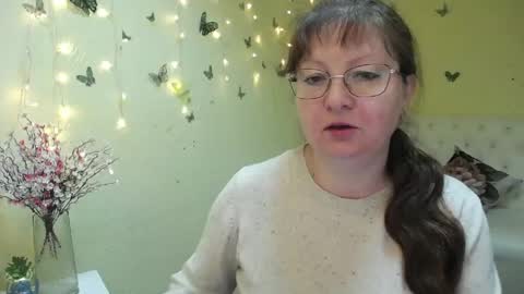 Snapshot of oovanessahotts chatting on May 2026 05:03:02 AM Vanessa online show from May 2026 05:03:02 AM