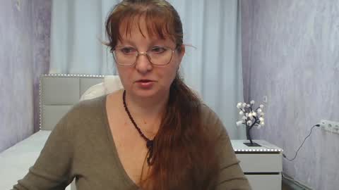 Snapshot of oovanessahotts chatting on May 2026 05:27:02 AM Vanessa online show from May 2026 05:27:02 AM