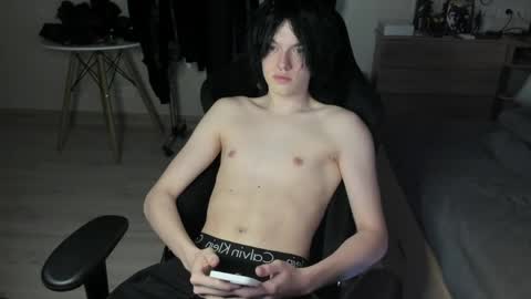 Bella and John online show from May 2026 11:13:01 PM