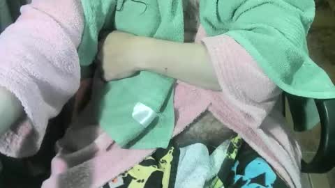 Ore online show from November 2025 04:34:01 AM