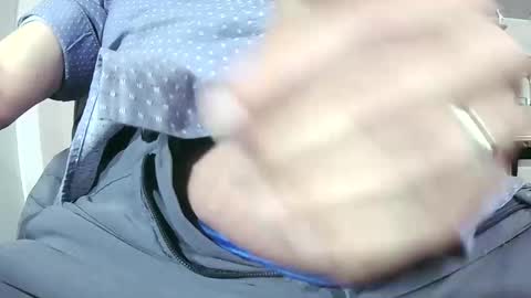 oregonasianguy online show from February 2025 08:33:02 AM