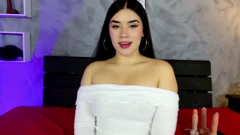 Oriana online show from May 2026 11:39:01 AM