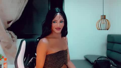 Oriana braom online show from January 2025 01:43:01 AM