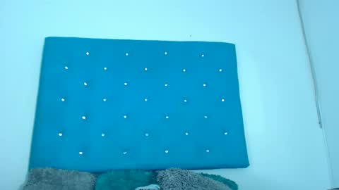 Oriana online show from January 2025 09:20:02 PM