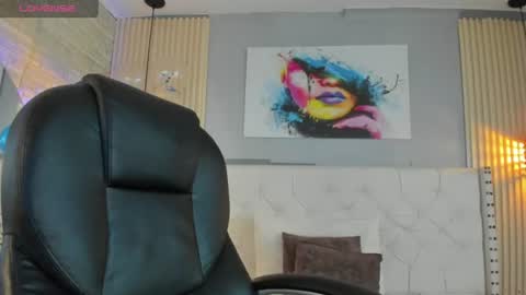 Snapshot of orion__smith chatting on July 2026 07:24:01 PM Orion online show from July 2026 07:24:01 PM