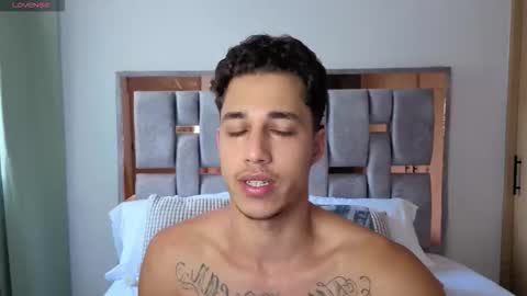 Orionblaze 69  online show from October 2025 10:21:02 PM