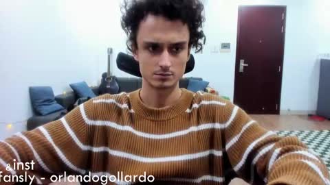 Snapshot of orlando__bloom chatting on January 2025 11:58:02 AM Fansly and Instagram -  online show from January 2025 11:58:02 AM