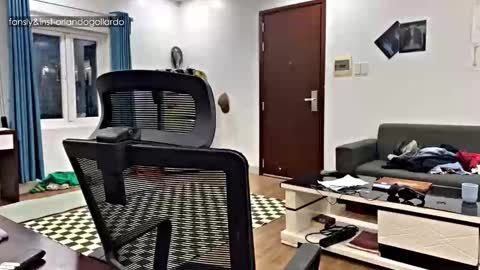 Snapshot of orlando__bloom chatting on September 2025 10:52:01 AM Fansly and Instagram -  online show from September 2025 10:52:01 AM