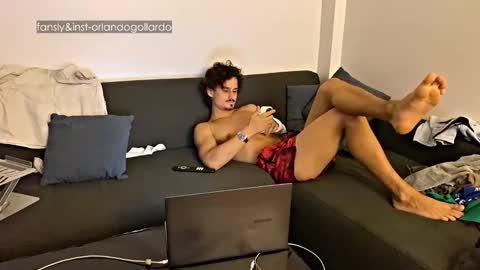 Snapshot of orlando__bloom chatting on September 2025 02:33:02 PM Fansly and Instagram -  online show from September 2025 02:33:02 PM