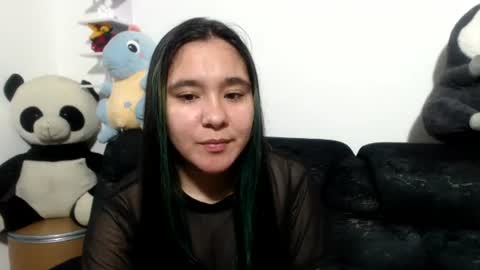 Snapshot of orlyn_ chatting on July 2026 04:10:02 AM ilonka collins online show from July 2026 04:10:02 AM