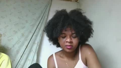 ornellahhh online show from December 2025 06:43:01 AM