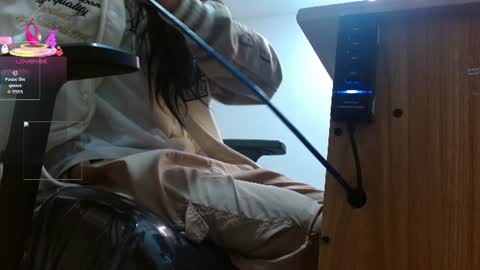 Snapshot of osamu_tay chatting on July 2026 03:01:01 AM osamu_tay online show from July 2026 03:01:01 AM