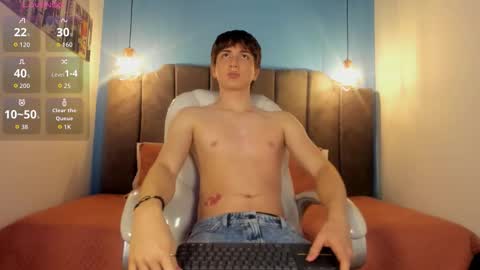 Oscar online show from November 2025 04:34:02 AM