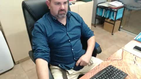 Snapshot of oscar_msng chatting on February 2026 05:43:02 PM Oscar online show from February 2026 05:43:02 PM