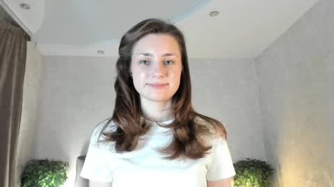 Jess online show from May 2026 05:52:01 PM
