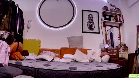 Snapshot of osito_blanco chatting on July 2026 11:03:01 PM Osito Blanco online show from July 2026 11:03:01 PM