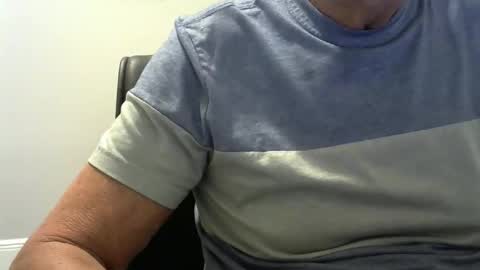 Ossi online show from November 2025 01:55:01 AM