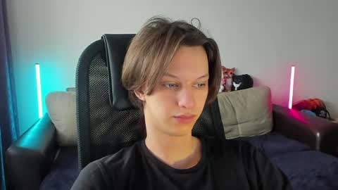 Snapshot of ostin_meoww chatting on May 2026 06:31:02 AM Ostin online show from May 2026 06:31:02 AM