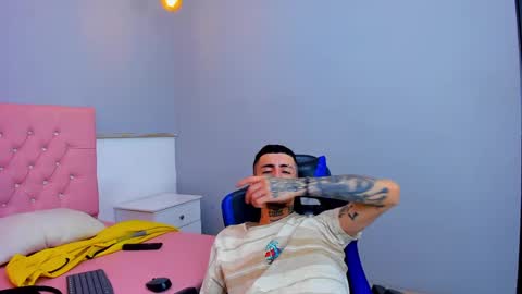 Ostin baby online show from December 2024 02:06:02 PM