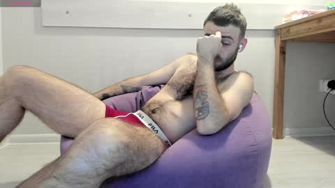 Otis online show from December 2024 02:42:02 AM