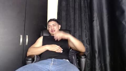 Snapshot of otto_stud chatting on November 2025 04:36:02 AM otto_stud online show from November 2025 04:36:02 AM