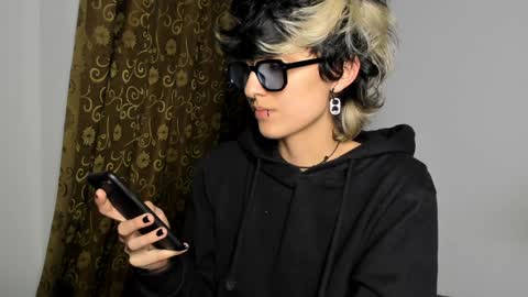 Otto 3 online show from December 2024 11:13:02 PM