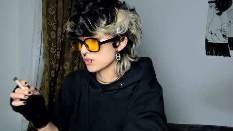 Otto 3 online show from December 2024 05:00:01 AM