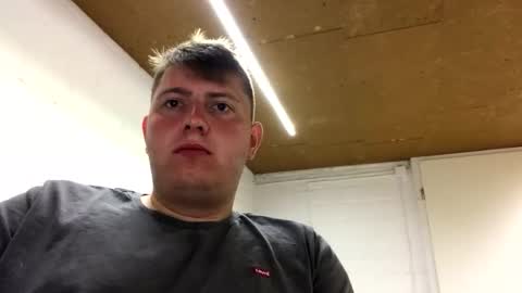 outflayd online show from May 2026 02:33:01 PM