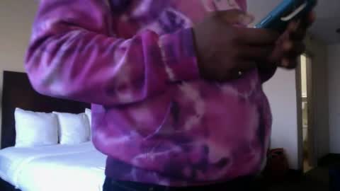 Snapshot of outkast8033 chatting on December 2025 08:48:01 PM Dude online show from December 2025 08:48:01 PM