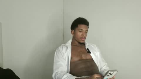 Owen online show from December 2025 10:18:02 PM