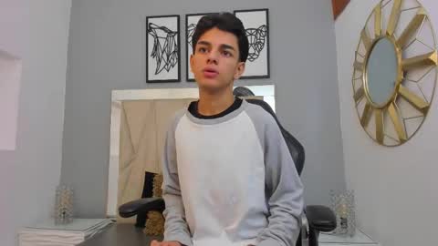 Snapshot of owen__johnson chatting on September 2025 11:23:02 AM Owen Johnson online show from September 2025 11:23:02 AM