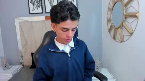 Snapshot of owen__johnson chatting on October 2025 11:42:01 AM Owen Johnson online show from October 2025 11:42:01 AM