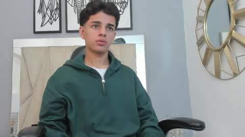 Snapshot of owen__johnson chatting on October 2025 12:17:02 PM Owen Johnson online show from October 2025 12:17:02 PM