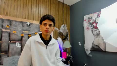 Snapshot of owen__johnson chatting on November 2025 12:17:01 PM Owen Johnson online show from November 2025 12:17:01 PM