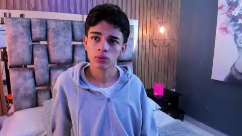 Snapshot of owen__johnson chatting on November 2025 11:32:02 AM Owen Johnson online show from November 2025 11:32:02 AM