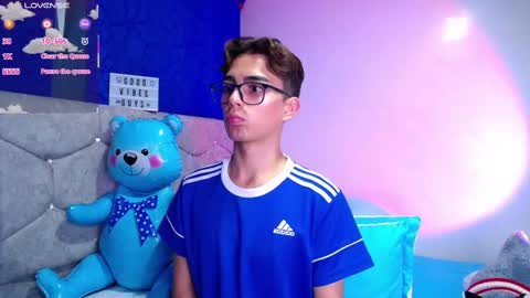 Owen  Independent model  online show from February 2025 04:03:02 AM