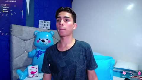 Owen  Independent model  online show from March 2025 06:04:02 AM