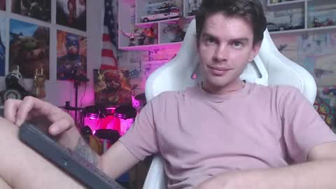 Mike online show from March 2025 04:40:02 PM