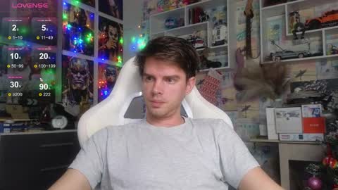 Mike online show from December 2025 12:23:02 PM