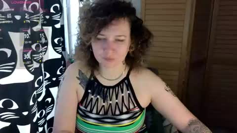 Snapshot of ozalin chatting on July 2026 08:27:02 AM ozalin online show from July 2026 08:27:02 AM