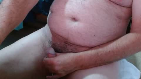 Snapshot of ozzieozzieoi chatting on December 2024 02:09:01 AM HairyolOz online show from December 2024 02:09:01 AM